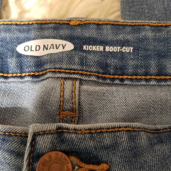 Old Navy Kicker Boot-Cut Jeans. Size 14Short - Picture 3 of 5